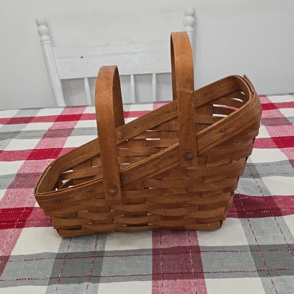 Vintage 1993 Signed Longaberger Angled Fruit Wine Basket Double Swing Handles